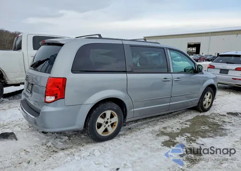 2013 Dodge Grand Caravan Sxt z USA, uszkodzony, nr VIN 2C4RDGCG5DR610890